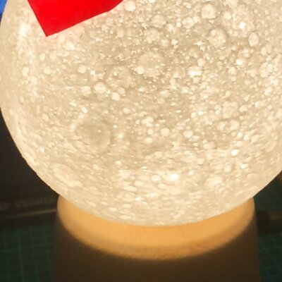 MĚSÍC LAMPA Lights and 3D printing