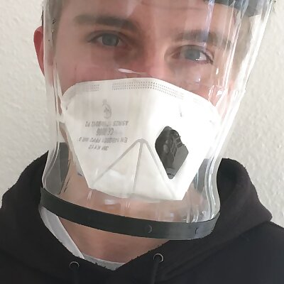 3DPrinted FACE SHIELDMASK with a PETBottle  QiTech