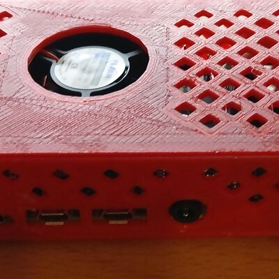 Roadyp  Raspberry Pi 4 Case with Fan