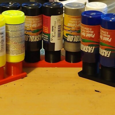 Compact airbrush paint bottles support