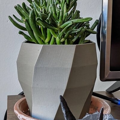 Large LowPoly Planter