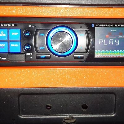 Land Rover Defender TD5 Stereo Surround