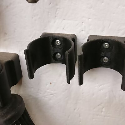 Round tool wall holders
