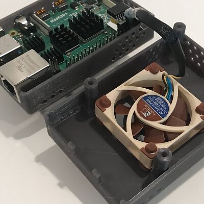 Raspberry Pi 4 fan case supports RTC