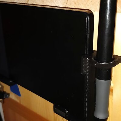 Tablet  Smartphone universal wall mount