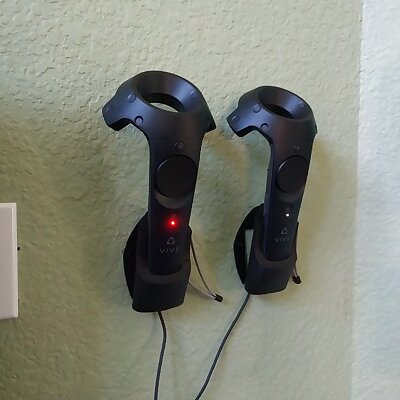 HTC Vive controller mount and charging station