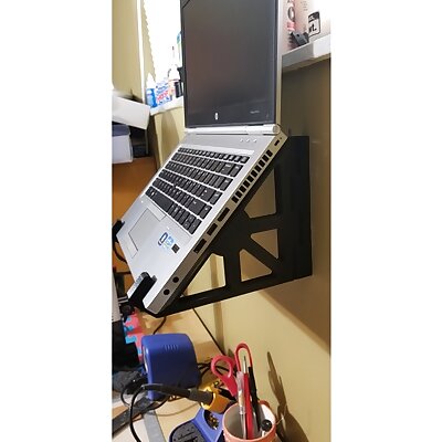 Folding laptop wall mount