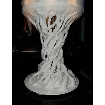 Yggdrasil Lamp Based on Uruks Organic Thing