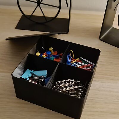 Small storage  organisers box