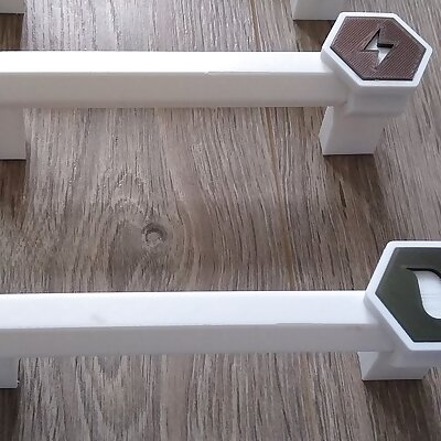 Drawer handles with changeable icons
