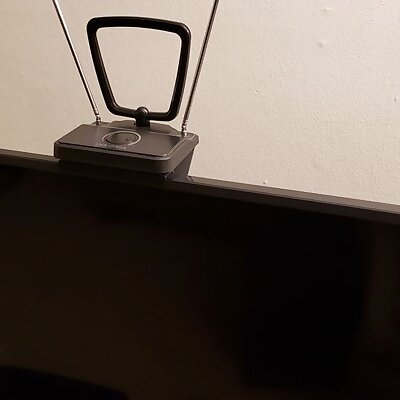 Antenna stand for flat screen TV