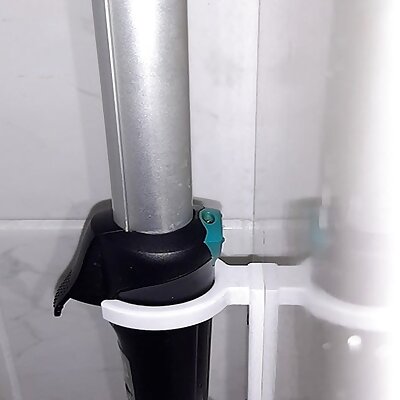 Curling iron vertical holder