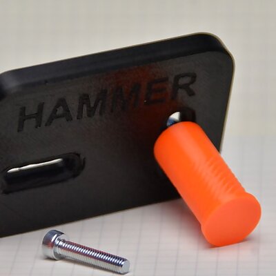Adjustable Hammerholder for pinboard by KMS