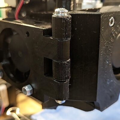 Anet A8 Extruder Fan Hinge wclip nut fan slot