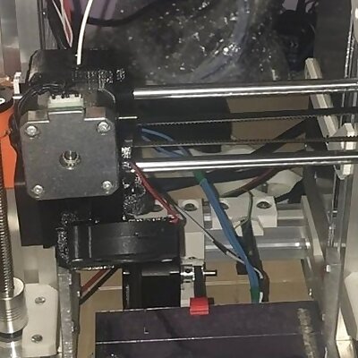 miNimiNi  homemade 3D printer