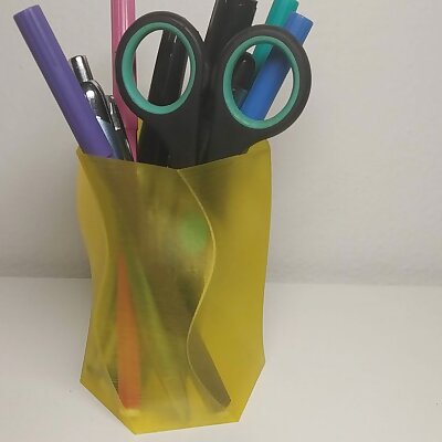 Twisted hex vase pen holder and flower pot