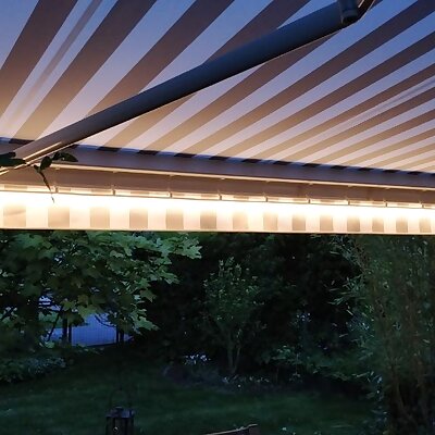 Halter für Philips Outdoor Lightstrip an warema Markise