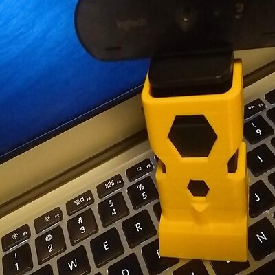 Logitech BRIO webcam tripod adapter