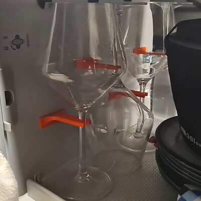 Winebeer Glass support for vehicule