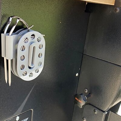 Magnetic hanger for BBQ Probe Spool