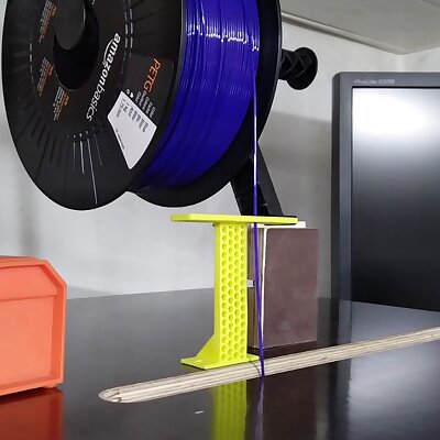 Filament guide