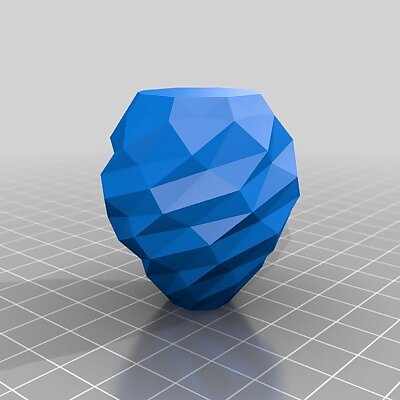 Twisted Low Poly vase