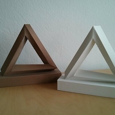 Eschers Penrose Triangle on a base