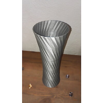 Vase 10