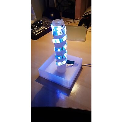 Elegant  minimalistic crinkle lamp base