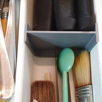 Divider kitchen drawer