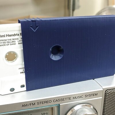 SqueezeLatch Audio Cassette Case Vase Mode