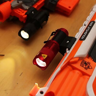 Sipik SK68 flashlight holder for NERF rail