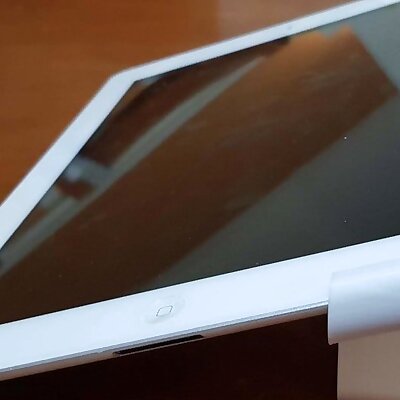 Low Profile iPad 2 Stand