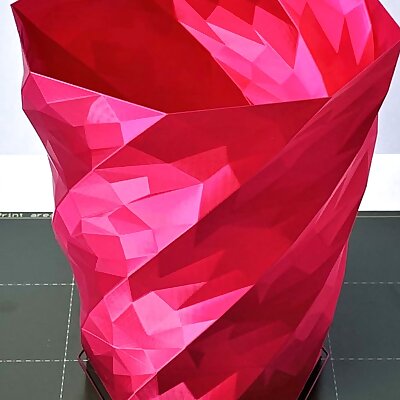Vase Low Poly Abstract Design
