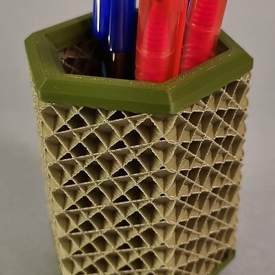 Exposed Infill Pencil Holder