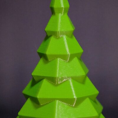 Vase mode Christmas tree