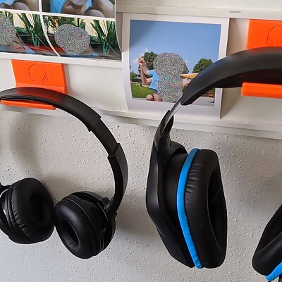 Headphone Holder  Picture Wall