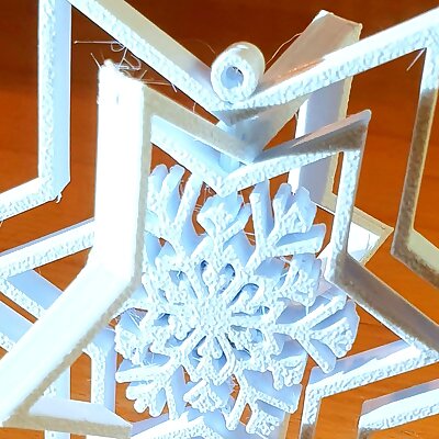 Spinning snowflake star