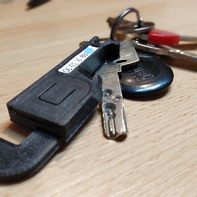 Multitool the ONLY 3d printed keyring youll ever need