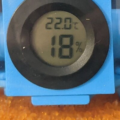 Humidity sensor holder for Ultimate Spool Roller V2