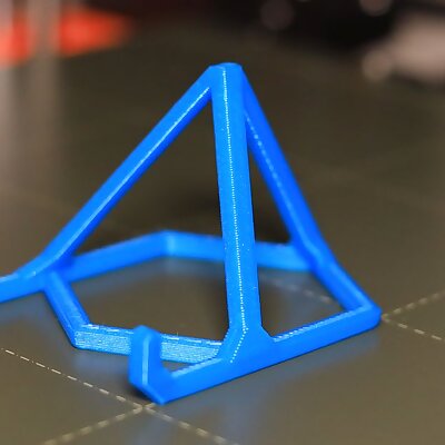 A Phone Stand in 21 Minutes Hexagon Edition