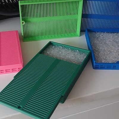 Silica Gel Box with Sliding Lid for 100 g gel