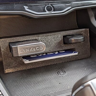 Lynk  Co 01  Central console key holder