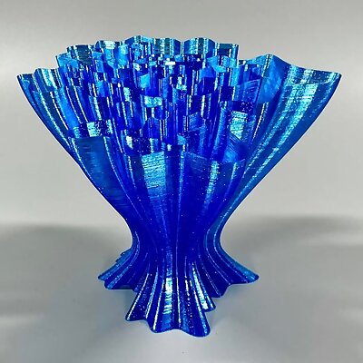Wavey Coral Vase