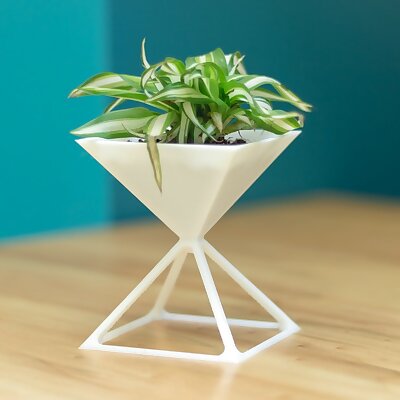 Pyramid  Flower Pot