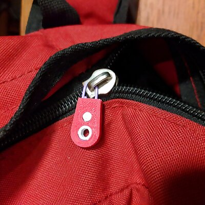 Zipper pull with paperclip