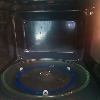 Microwave turntable support
