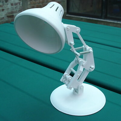 Snap Together Mini Lamp