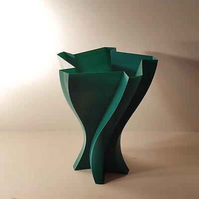 Test Vase 4
