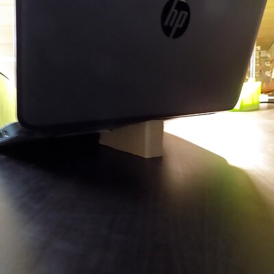 HP Chromebook stand